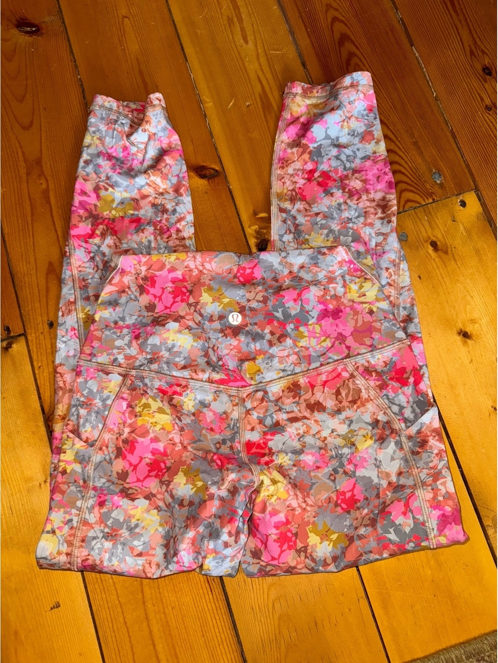Lululemon Floral print athletic leggings